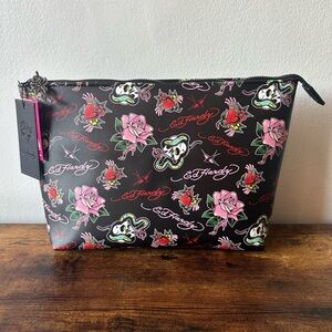 Ed Hardy Black and Pink Skull Floral Cosmetic Bag Flower Zipper Charm NWT